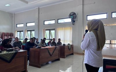 Dispermades PPKB Banjarnegara Selenggarakan Peningkatan Kapasitas LPMD Kecamatan Madukara dan Sigaluh